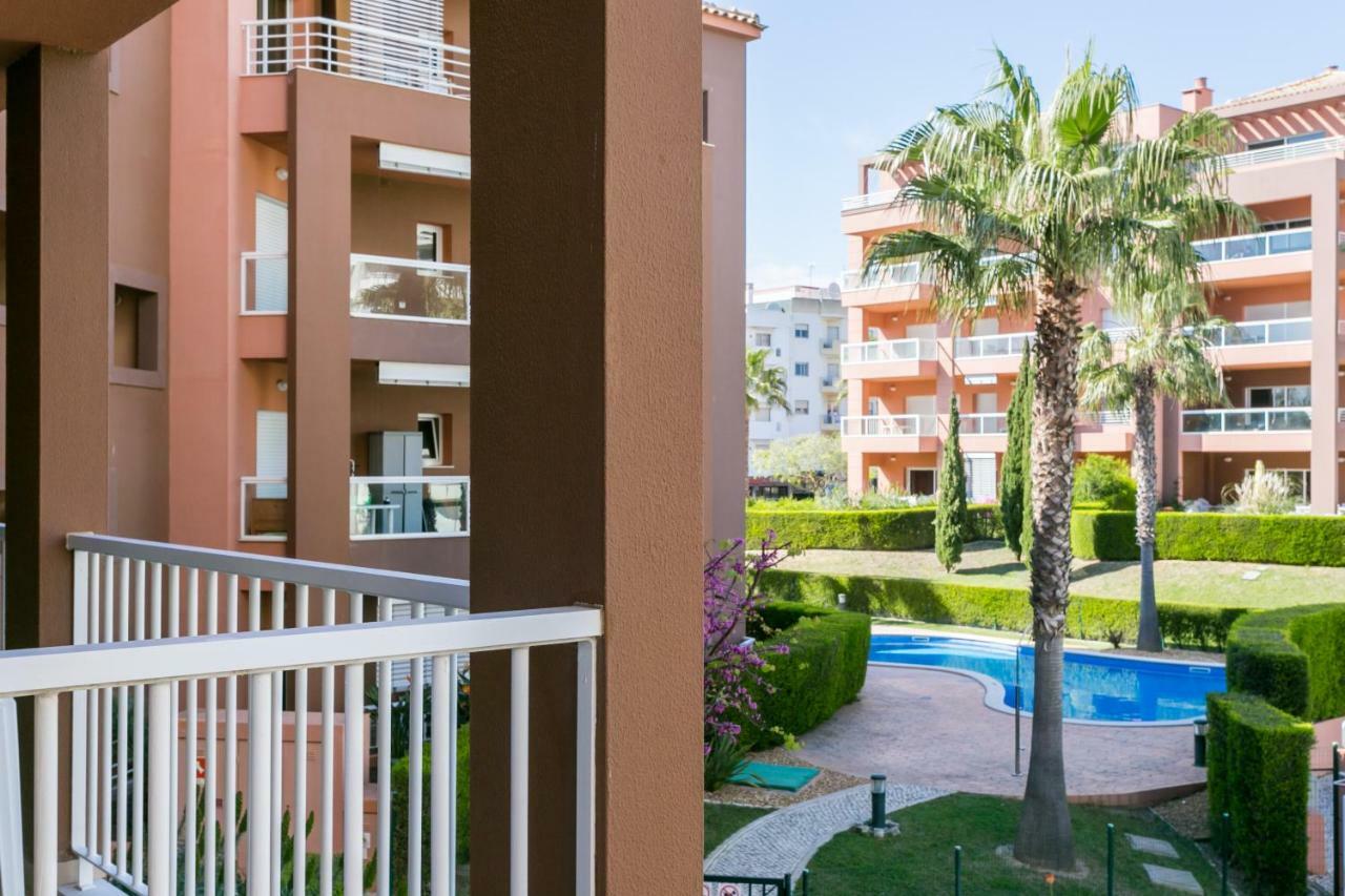 Litoral Mar Dream 17, Beach Front, Free Wi-Fi, Private Parking, Pool Portimao Exterior photo