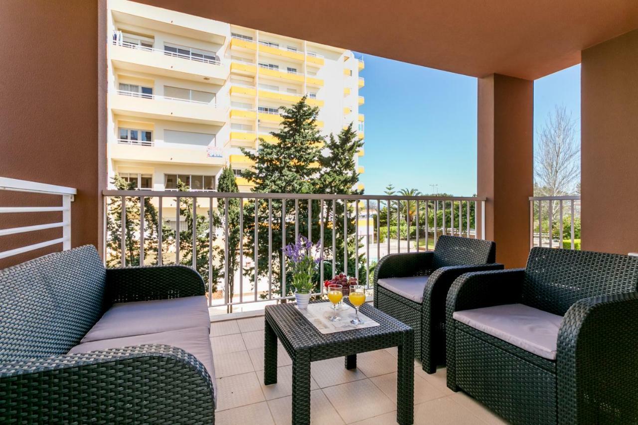 Litoral Mar Dream 17, Beach Front, Free Wi-Fi, Private Parking, Pool Portimao Exterior photo